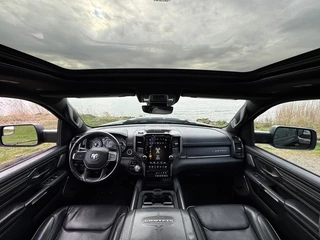 Dodge Ram 1500 2020 - LIMITED NIGHT 5.7L V8, LAGE BIJTELLING, 1E EIG, DEALER ONDERHOUDEN afbeelding 10