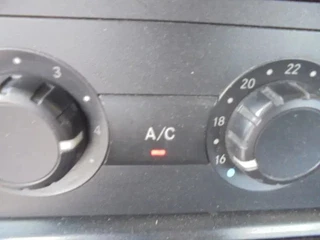 Mercedes-Benz Antos 2015 - 2733 afbeelding 10