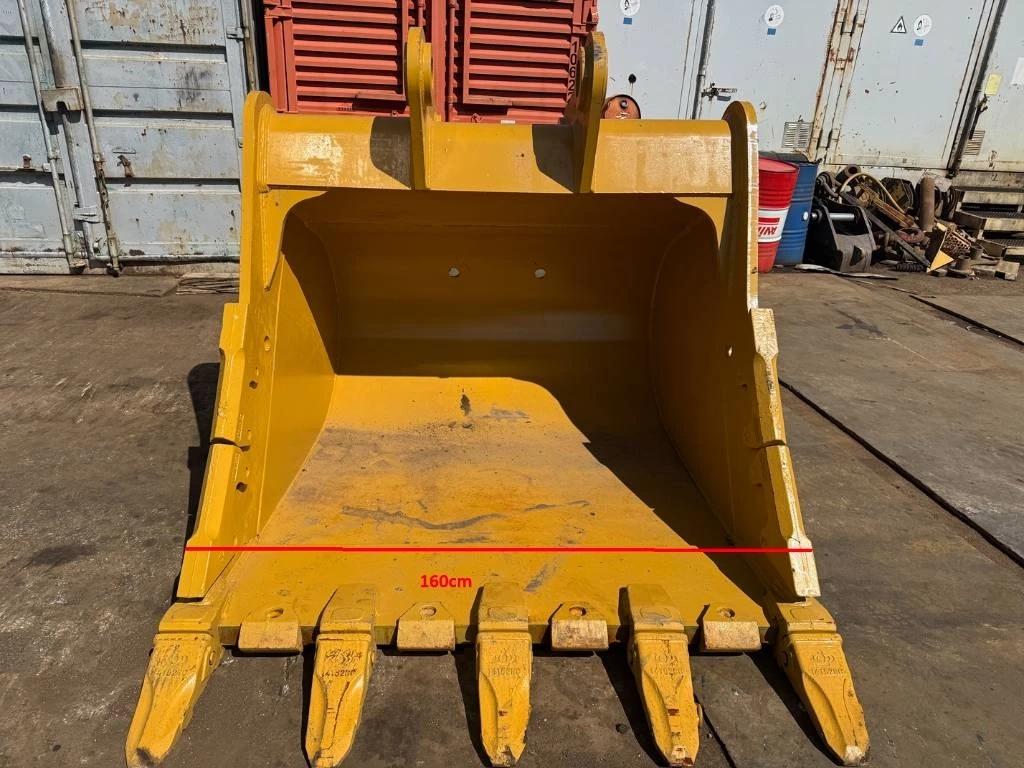 Cat 2025 - 345 BUCKET zdjęcie 10