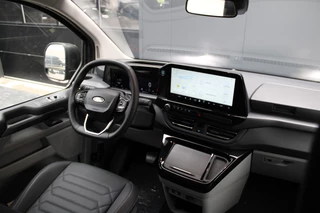Ford Tourneo Custom 2025 - 340 2.5 PHEV L2H1 Titanium X 232pk | 2x Schuifdeur | ACC | 360 camera | Leder | Navi | Verwarmd stuurwiel | 19" LM velgen | Rijklaar image 47