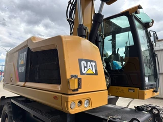 Cat N/A 2015 - M318F obrazek 84