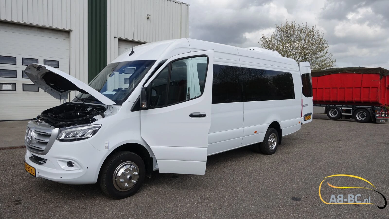 Mercedes-Benz Sprinter 2026 - Aveuro 519 CDI 21 seats EURO 6 obrázek 22