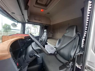 Scania R 2014 - R580 V8 / RETARDER / LIFT+LENKACHSE / FULL-AIR / PLATFORM 2000 KG / LEATHER / AIRCO / AUTOMATIC / EURO-6 / 2014 image 30