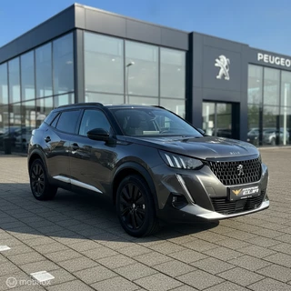 Peugeot 2008 2021 - 1.2 PureTech GT Pack | 45187 kM bild 4