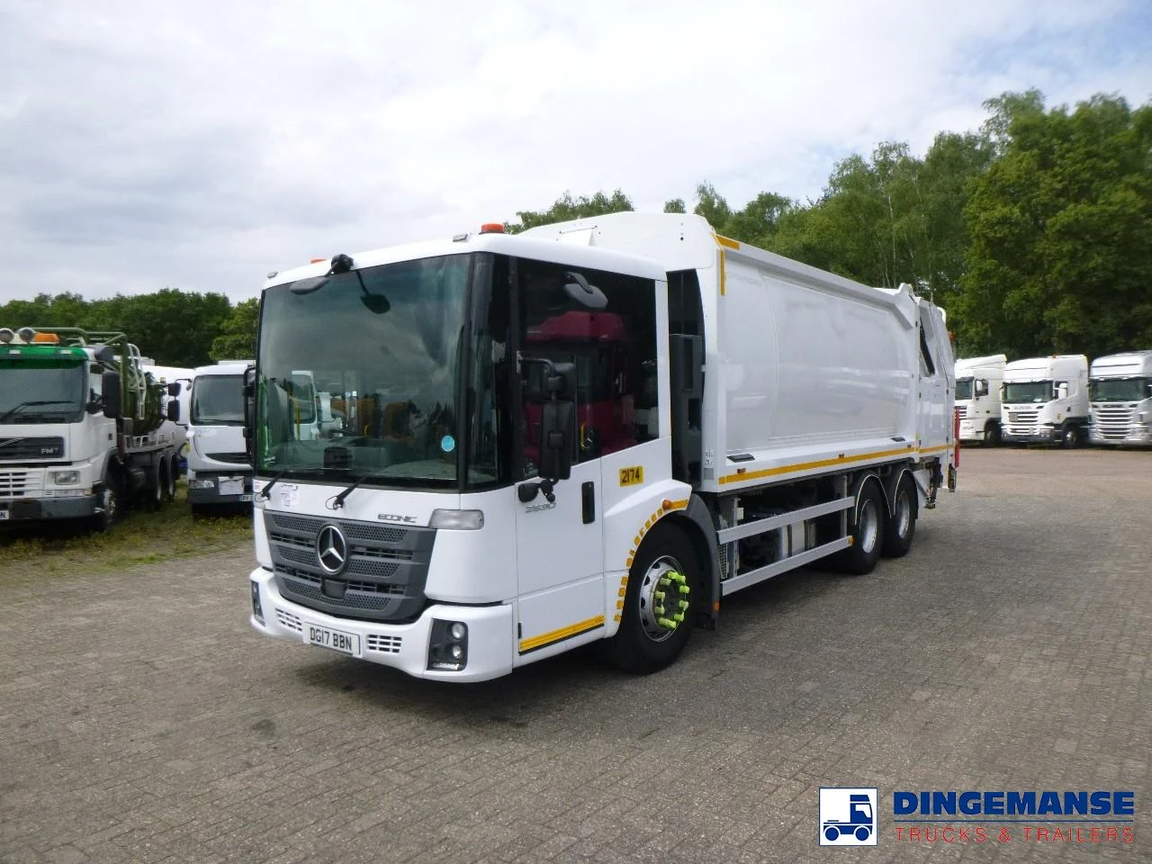 Mercedes-Benz Econic 2630 RHD 6x4 Geesink Norba refuse truck 2017 imagen 1