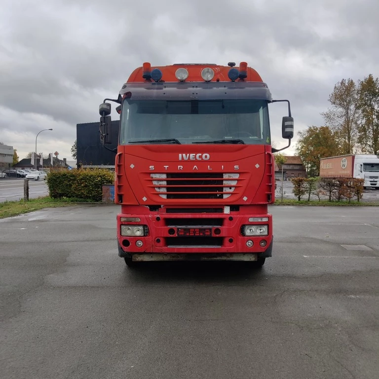 Iveco 480 2004 obrázek 2