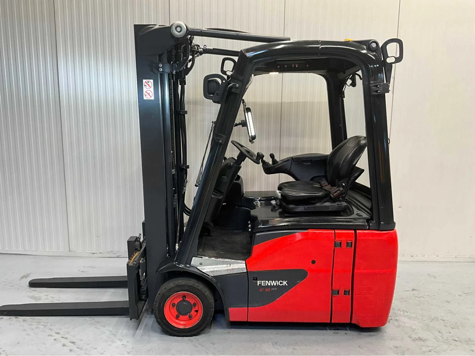 Linde 2019 - E16C-02 Triplex - Freelift - Sideshift afbeelding 3