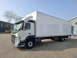 Volvo FM 11.330 2017 - / ONLY:422673 KM / ACC / LWDS / DAS / PLATFORM 1500 KG / AUTOMATIC / EURO-6 / 2017 te koop