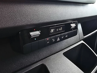 Mercedes-Benz Sprinter 2022 - 317 image 11