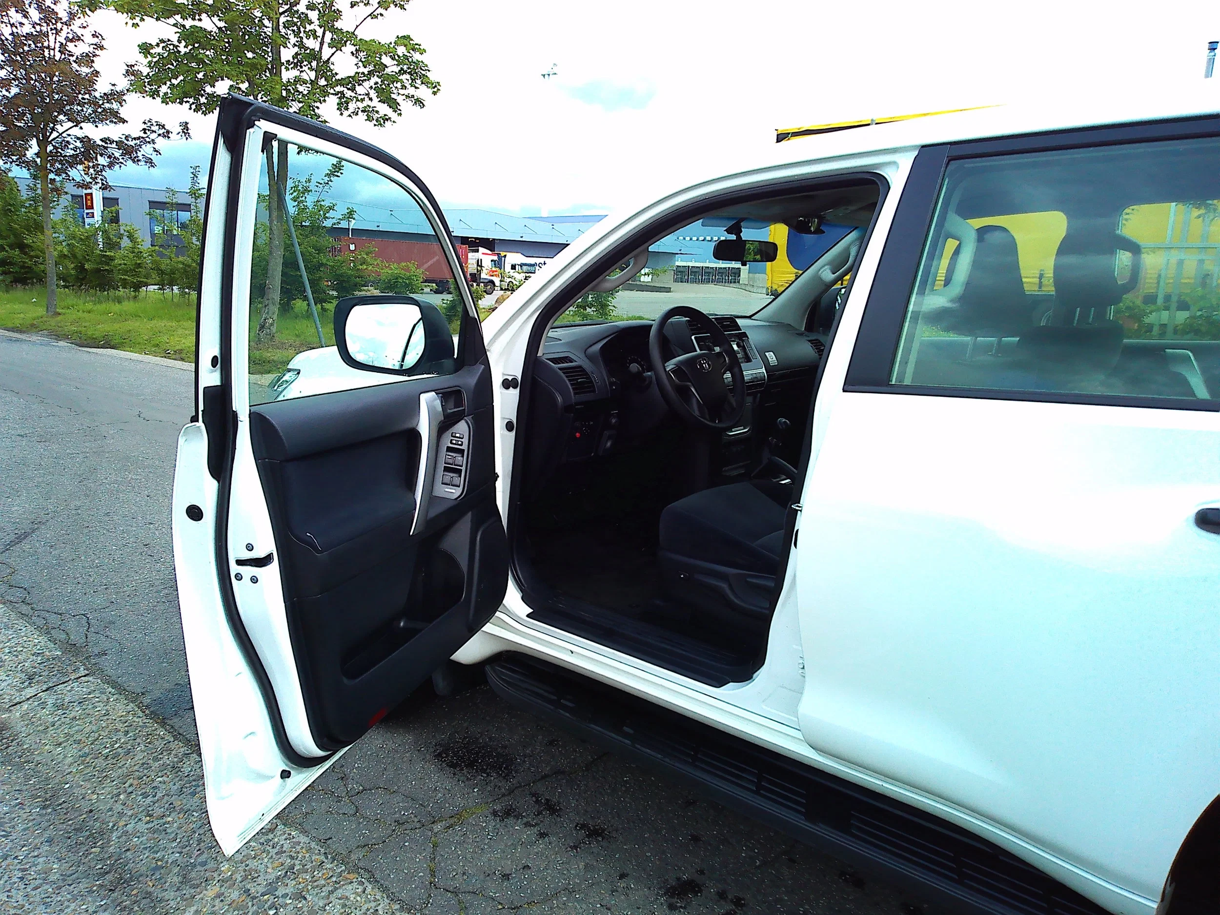 Toyota Land Cruiser 2021 - 2.8 L 4X4 T1 EXPORT afbeelding 9