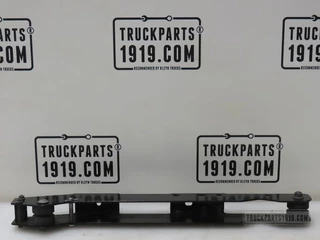 Volvo N/A - 21244610 Steun side skirt Volvo zdjecie 1