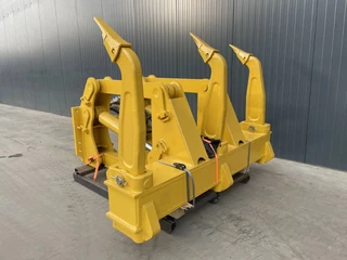 Komatsu N/A 2026 - D85 zdjecie 1