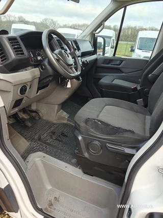 Volkswagen Crafter 2019 - 35 2.0 TDI L3H3 EL Highline , Euro 6 , 1e Eig. 3000 KG trekkracht , mooie bus , cruise , camera. imagen 12