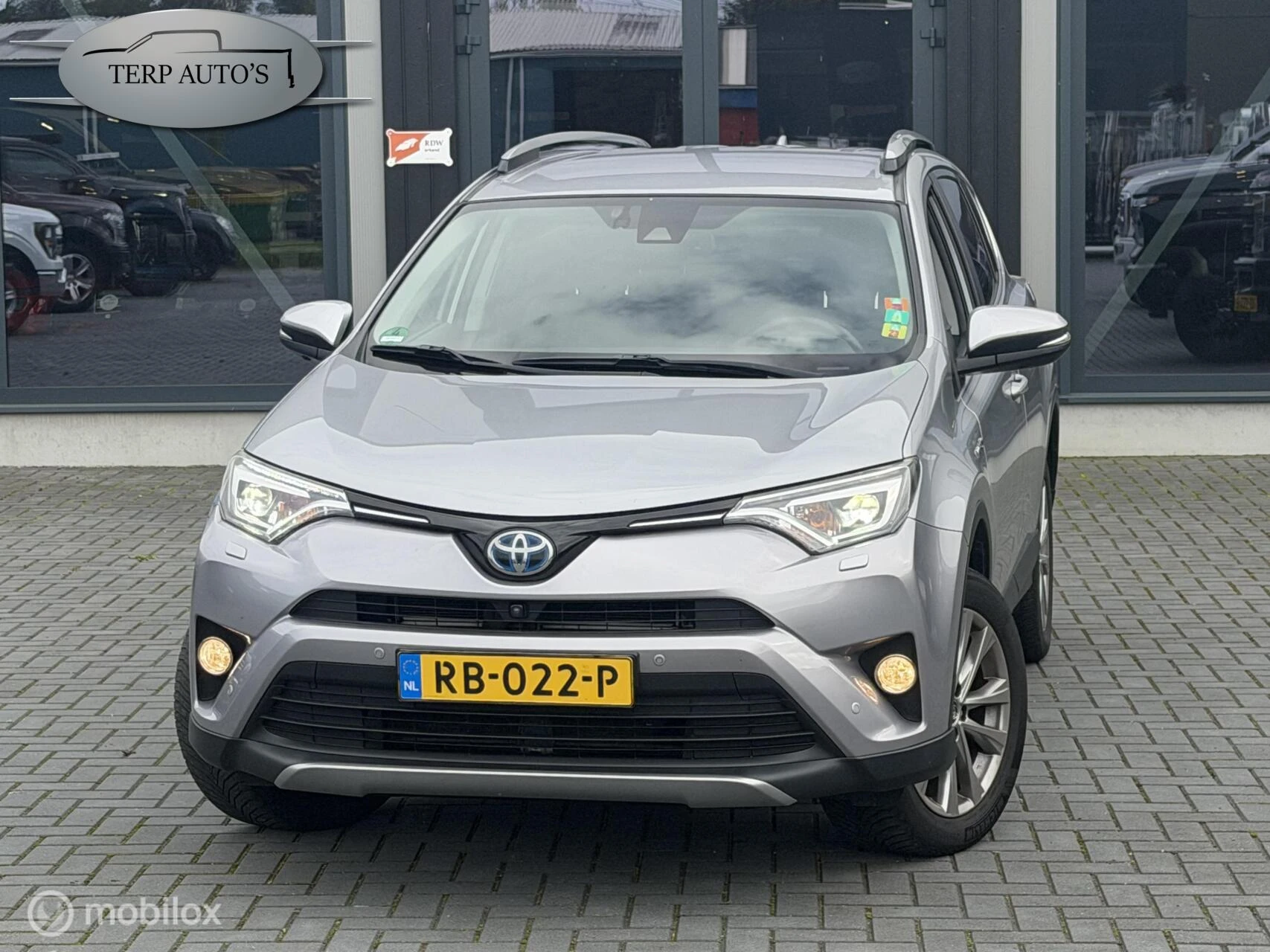 Toyota RAV4 2017 - 2.5 Hybrid AWD Executive Trekhaak image 1