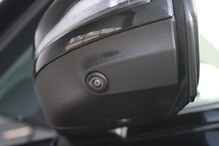 Mercedes-Benz V-Class 2024 - 300d - Avantgarde - DC - 4-matic - 360 Cam - Multibeam - Elektrische schuifdeuren - Digitale spiegel - Volle auto - Rijklaar obrazek 44