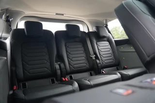Ford Tourneo Custom 2026 - 340 2.5 PHEV L2H1 Titanium X 232pk | ACC | Pano | B&O | Elek. schuifdeuren | 360 camera | Elek-Trekhaak | Prijs excl. BTW | Rijklaar obrazek 13