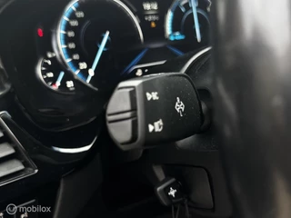 BMW 5 Series 2018 - 540i High Executive image 36