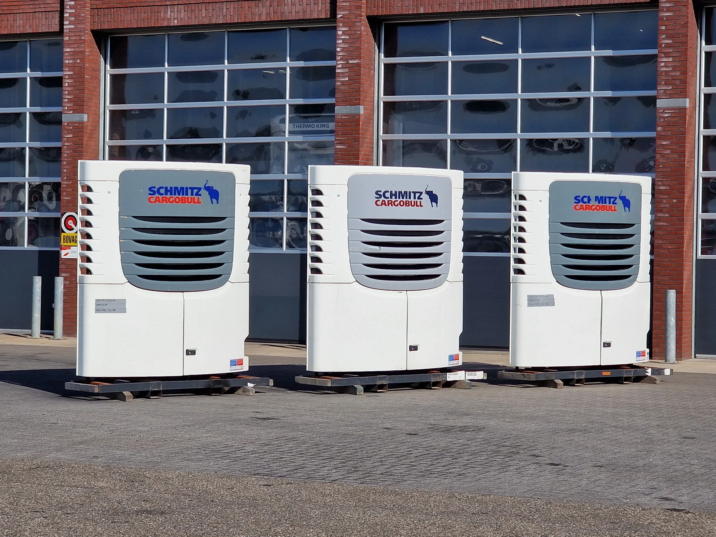 Schmitz Cargobull - 5x Frigo engine TKM afbeelding 3