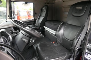 DAF XF 530 2019 - SSC | Intarder | 2 Tanks | 928407Km | 2019 | Smart Tacho 2 | Full Spoiler | Stand Klima | Roof Airco | Navi | TV | Microwave | TUV/MOT/APK 02-2027 | NL-Truck obrazek 17