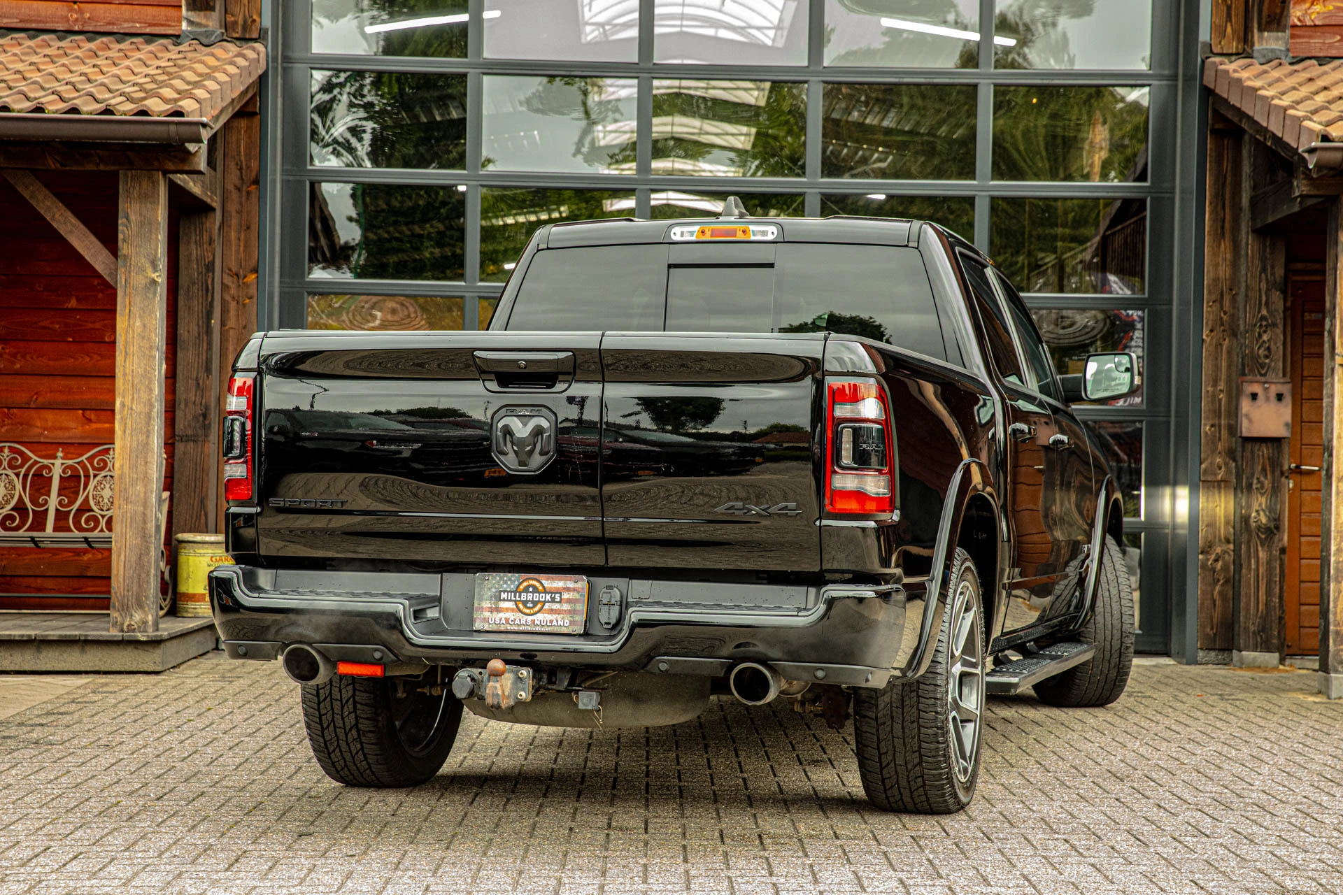 Dodge Ram 1500 2020 - Dodge ram 1500 Sport Night afbeelding 10
