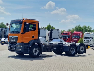 MAN TGS 2025 - 26.520 6x2*4 - NEW - PTO/Hydraulic - Retarder - Steering axle - 4.50 WB image 3