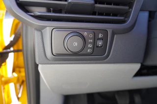 Ford E-Transit 2025 - Cust. 340 L2H1 136PK Trend 65 kWh Automaat afbeelding 24