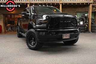 Dodge Ram 2016 - 2500 limited 6.7L Cummins Black Edition obrazek 1