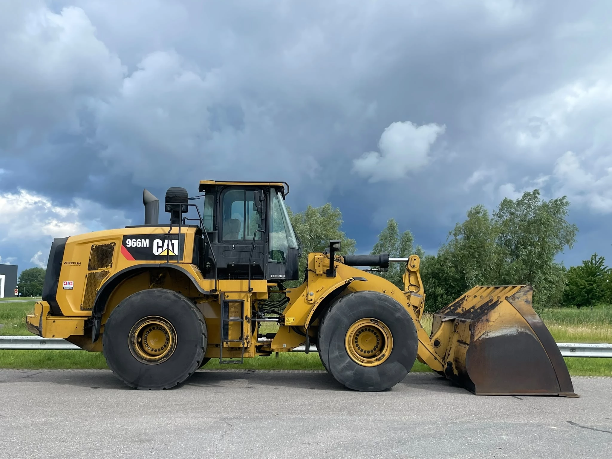 Caterpillar 966M 2016 image 6