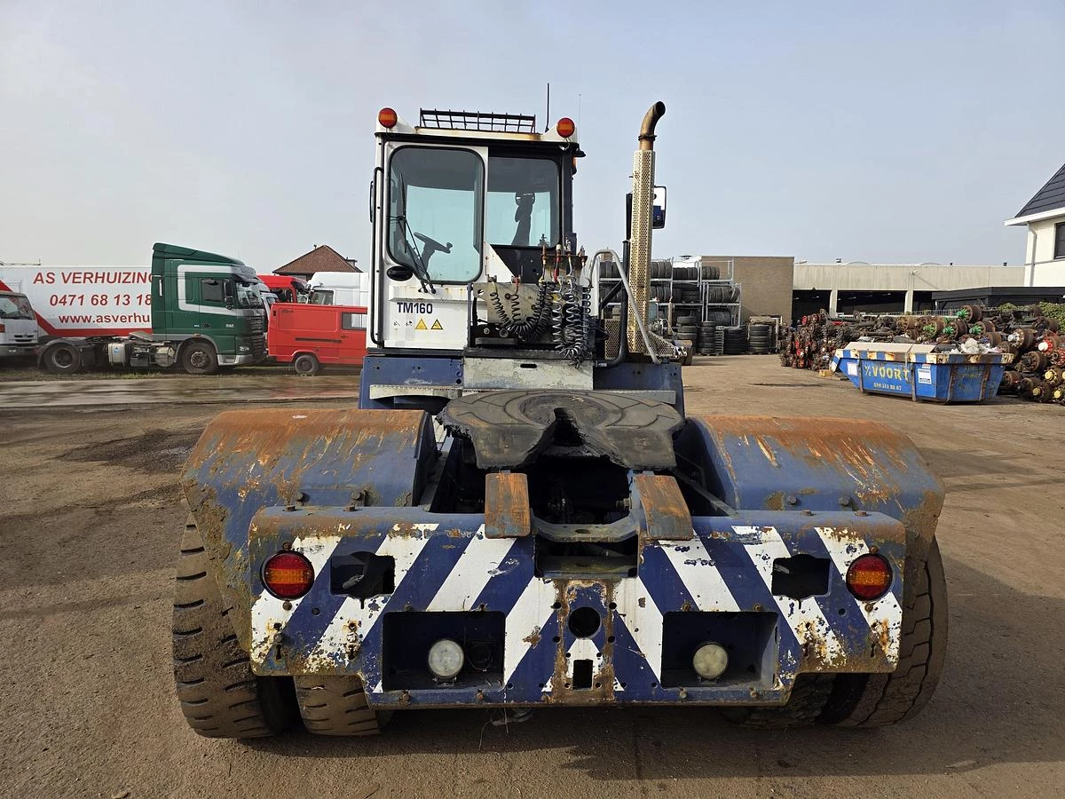 Terberg RT283 | TERMINAL TRACTOR 4X4| TURNING CHAIR. | AUTOMATIC GEAR | 23235 HOURS 2012 obrázek 5
