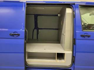 Volkswagen Transporter 2020 - 2.0TDI L2/H1 Automaat 2X Schuifdeur Euro 6! image 8
