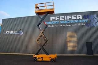 Haulotte 2023 - Compact 8N Valid inspection, 8m Working Height, 35 immagine 3 miniatura
