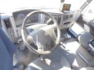Volvo FL 2008 - 280 NL TRUCK obrazek 7