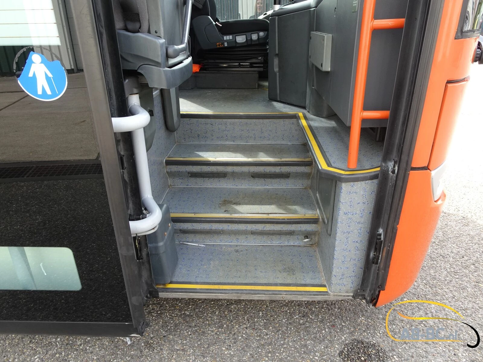 Mercedes-Benz Intouro 49 Seats Liftbus EURO 6 2016 afbeelding 33