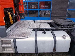 DAF XF 410 2014 - Top condition bild 18
