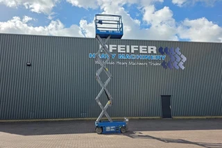 Genie 2014 - GS1932 Electric, Working Height 7.8 m, 227kg Capac image 3 miniature