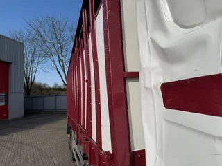 Scania G 2014 - G280 / ENGINE RUNNING / RETARDER / ONLY:215411 KM / LIVESTOCK / AUTOMATIC / EURO-6 / 2014 obrazek 28