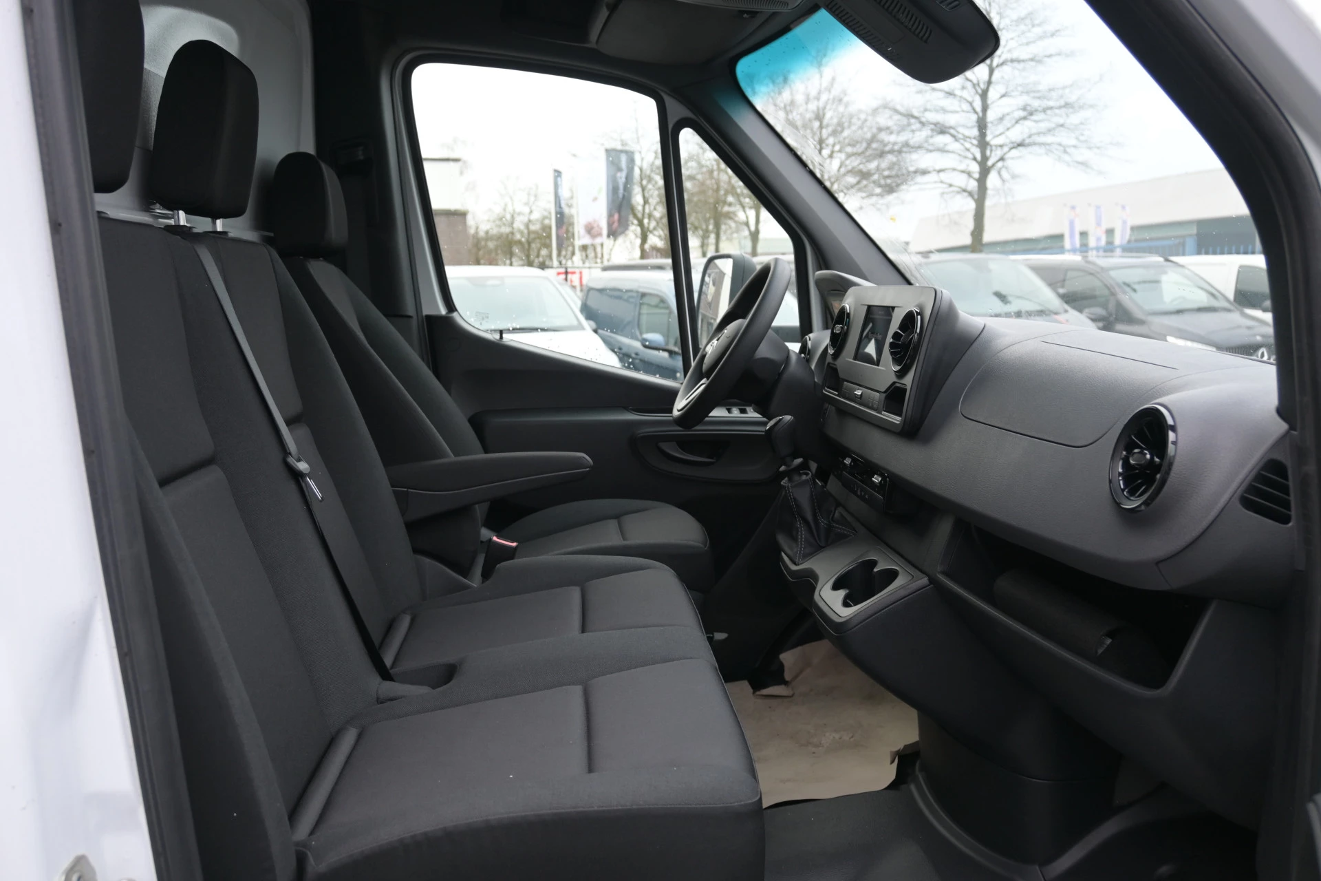 Mercedes-Benz Sprinter 2024 - 517 CDI L3 Koel Vries Bakwagen image 8