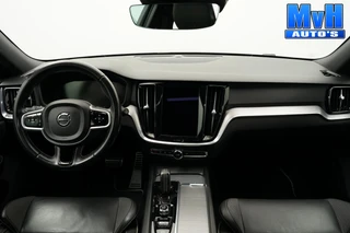 Volvo V60 2021 - 2.0 B3 R-Design|PANO|STOEL/STUUR.VERW|AUTO.PILOT afbeelding 2 miniatuur