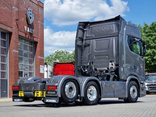 Scania S 2023 - 660S V8 NGS Highline 6x2 - Retarder - Full air - Leather - Led - Alloy wheels obrazek 7