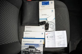 Volkswagen Transporter 2010 - T5 2.0 TDI L1H1 | 140 PK | Airco | Trekhaak bild 25