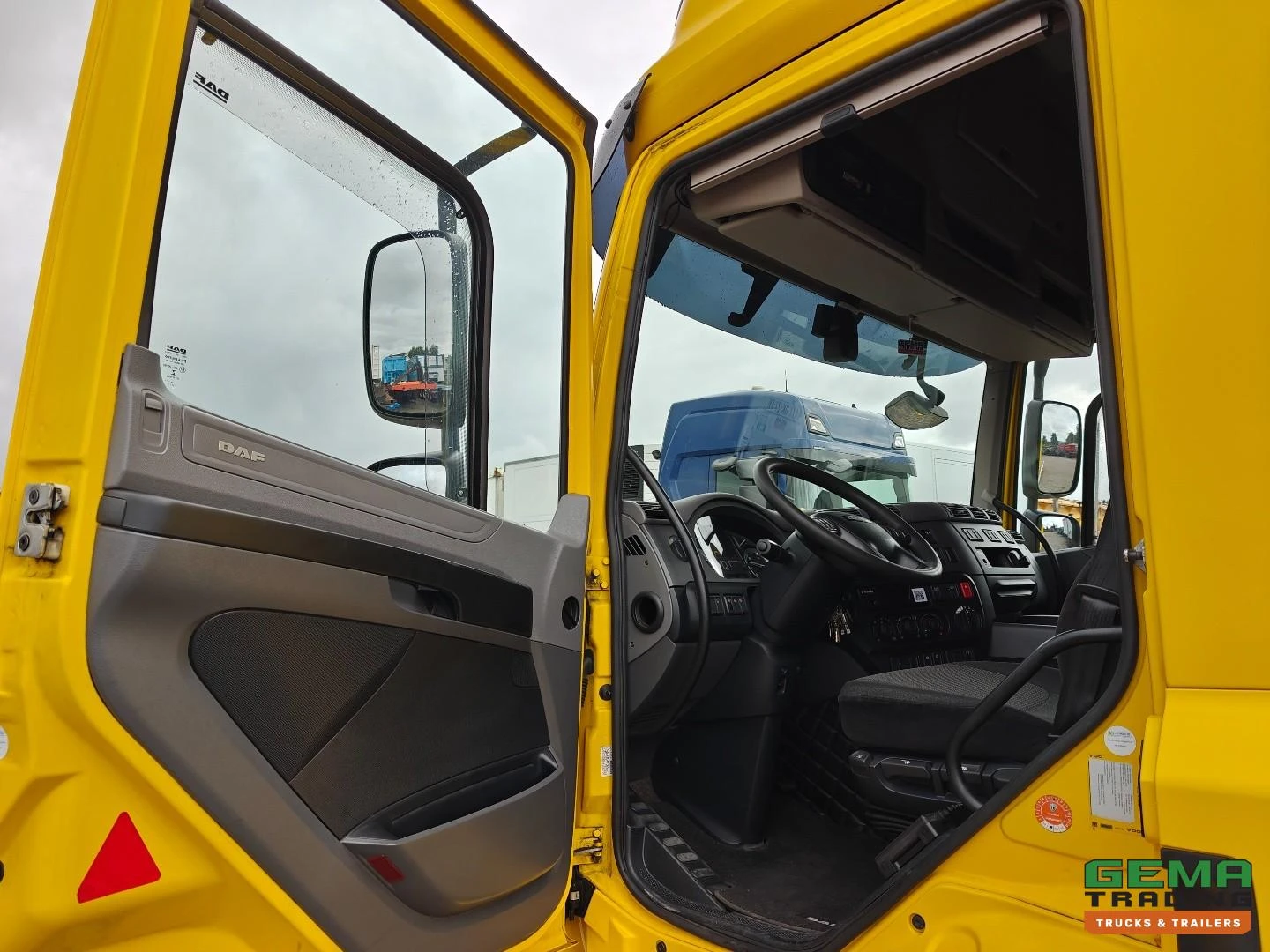DAF CF 330 FA 2016 afbeelding 13