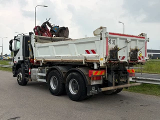 Iveco Trakker 2018 - 360 6x4 Tipper with HMF 1643Z2 Crane image 6