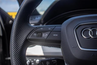 Audi Q5 2023 - 55 TFSI e S-Line Competition, BTW, Pano, Luchtvering obrazek 16