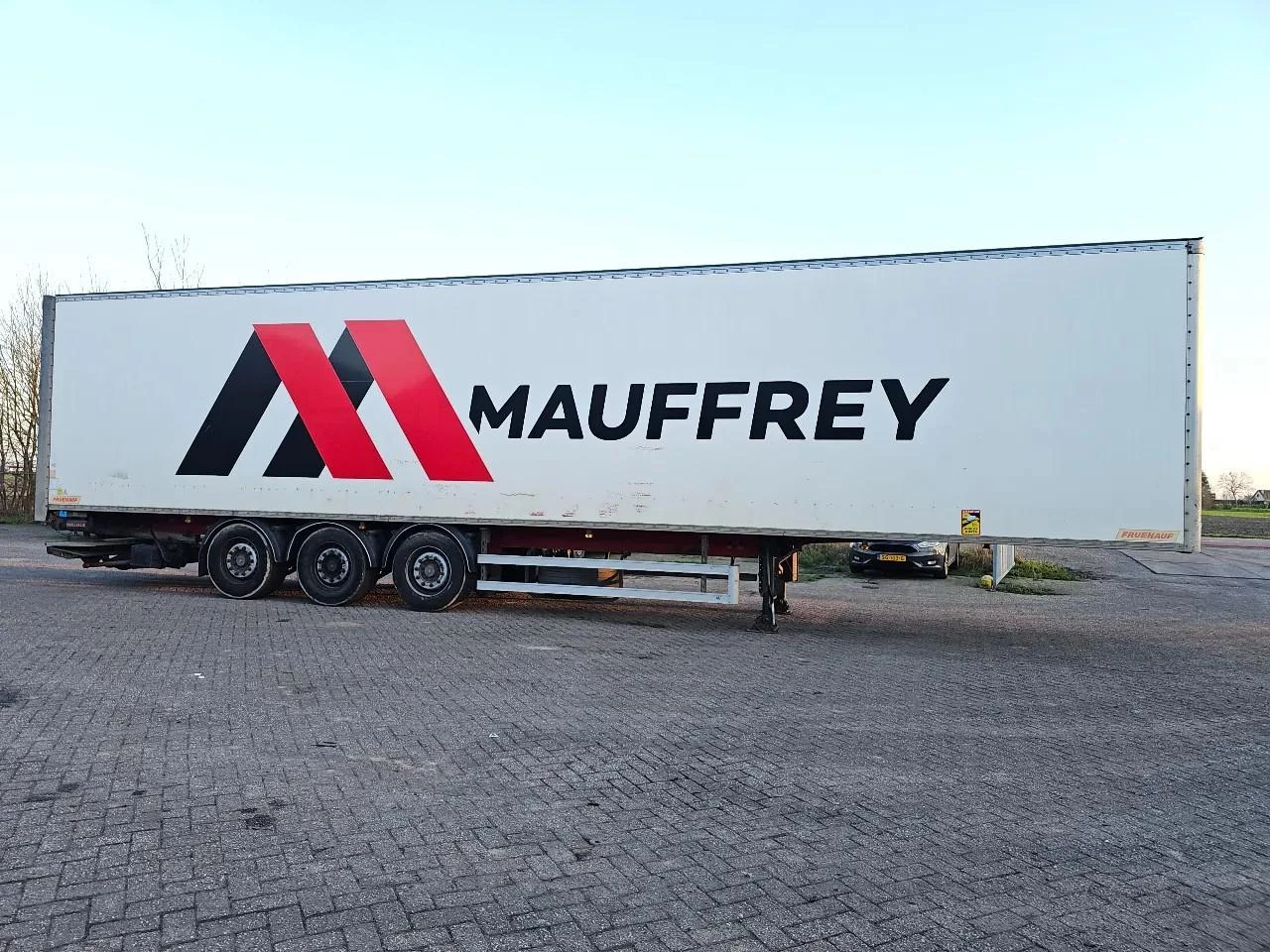 Fruehauf TX34 2010 zdjęcie 4