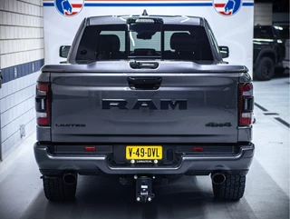 Dodge Ram 1500 2024 - Limited Night | 5.7L HEMI V8 4x4 Crew Cab image 5