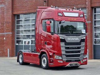 Scania S 2024 - S500 NGS Highline 4x2 - New dashboard - Full spec - Retarder - Full air - Leather te koop