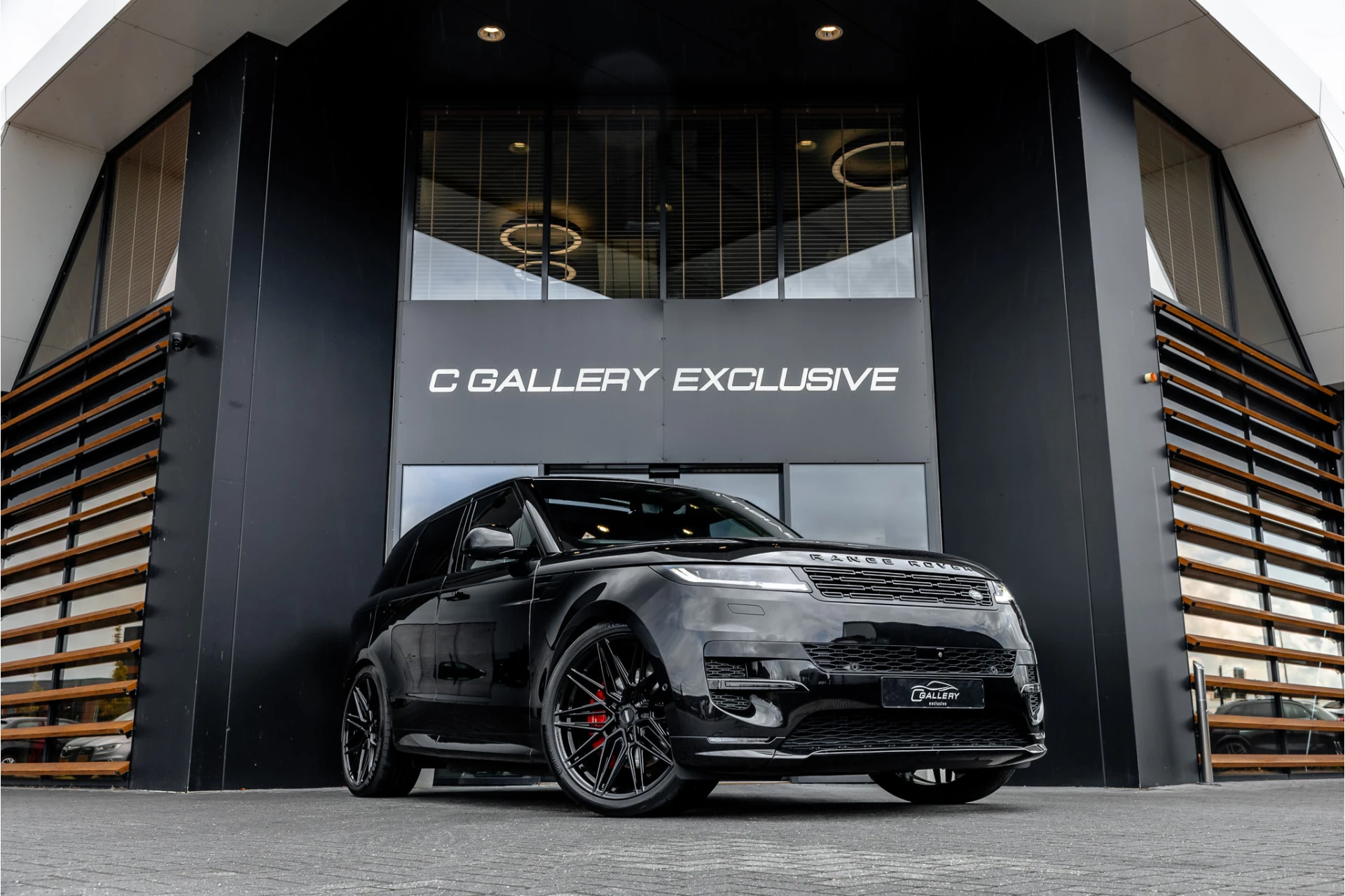 Land Rover Range Rover Sport 2023 - 3.0 P510e First Edition image 1