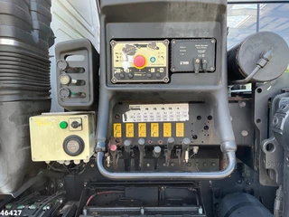 Volvo FM 480 8x4 Hiab 28 Tonmeter laadkraan 2008 - N/A obrazek 10