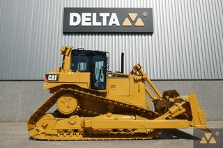 Caterpillar 2011 - D6T LGP image 2 thumbnail