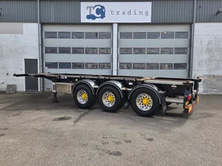 Van Hool 3-ASSIGE OPLEGGER 2017 - A3C002  20/30 FT ADR trailer. image 4